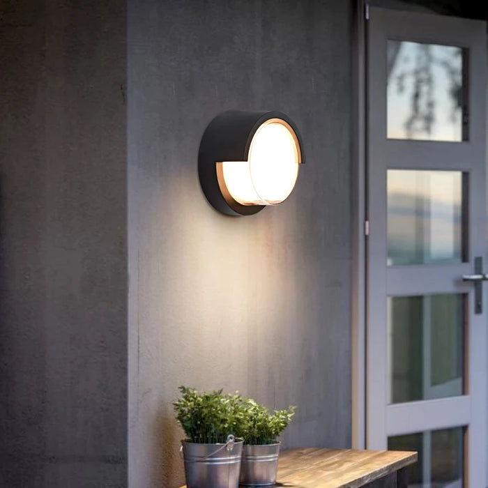 Jumelles Outdoor Sconce