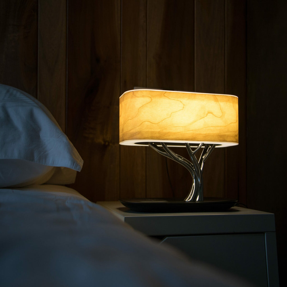 Hometree Minimalist Table Lamp with Speaker Wireless Charger